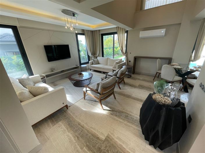 Image No.6-4 Bed Villa for sale