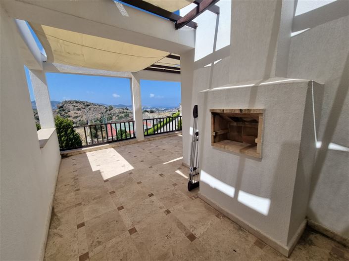 Image No.17-2 Bed Villa for sale