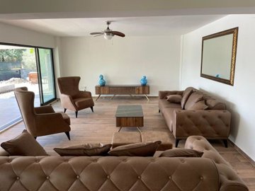 Expansive Family  Villa In Koycegiz, Dalyan-Living room