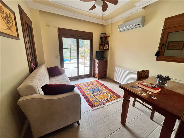 Image No.8-3 Bed Villa for sale