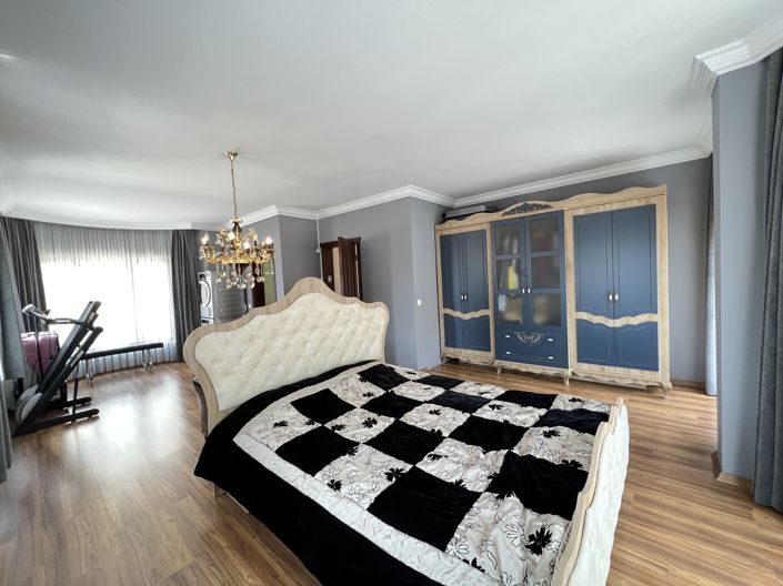 Image No.18-3 Bed Villa for sale