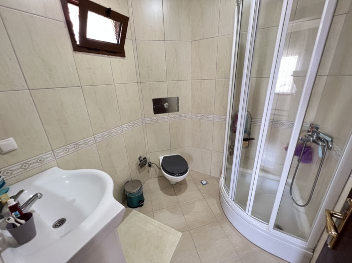 Image No.20-3 Bed Villa for sale