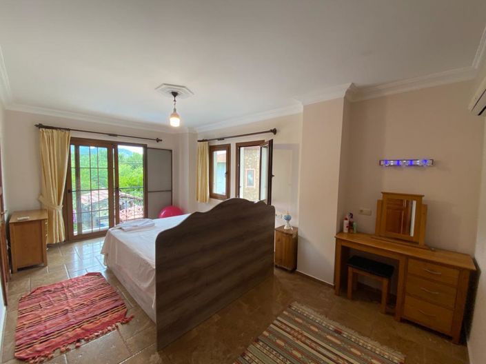 Image No.13-4 Bed Villa for sale