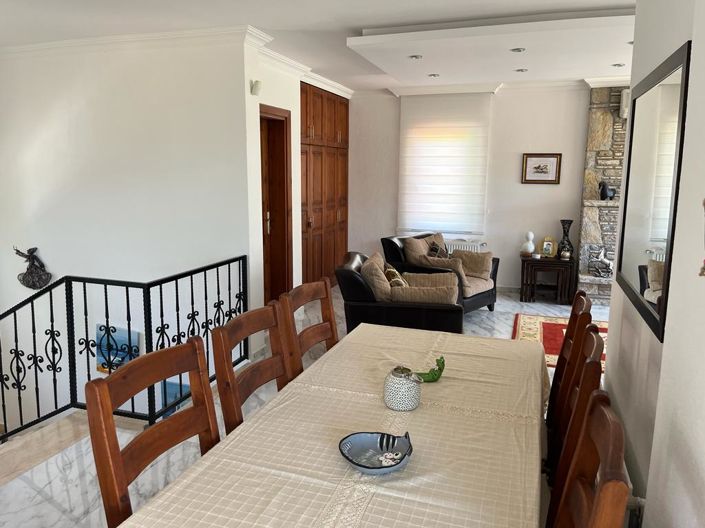 Image No.7-4 Bed Villa for sale