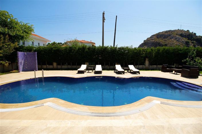 Image No.3-5 Bed Villa for sale
