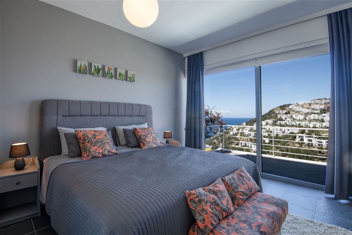 Image No.14-4 Bed Villa for sale