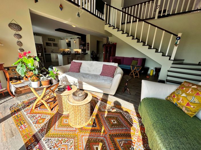 Image No.8-3 Bed Villa for sale