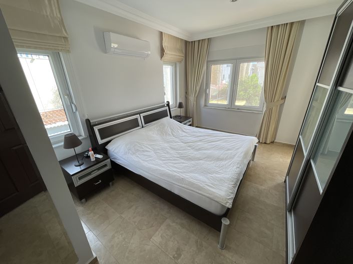 Image No.19-4 Bed Villa for sale