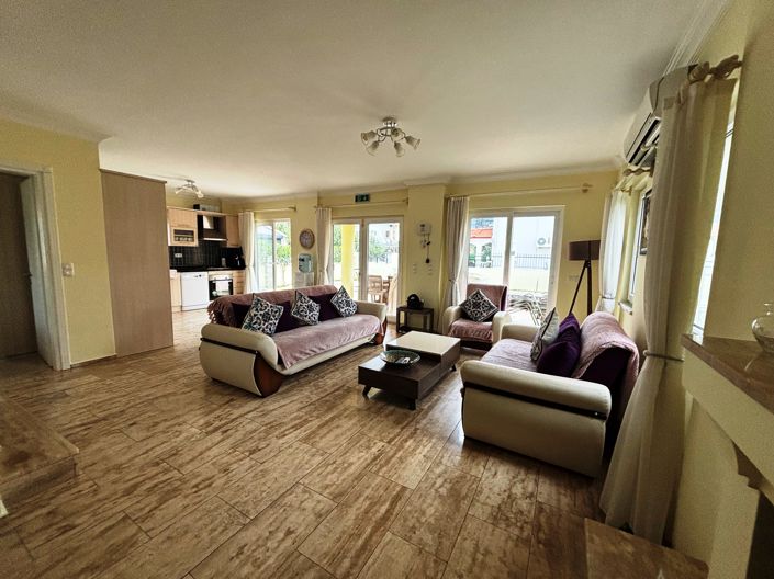 Image No.4-4 Bed Villa for sale