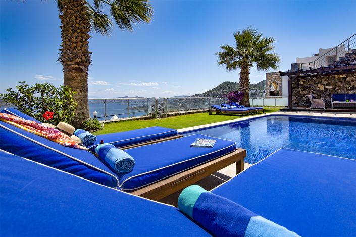 Image No.10-3 Bed Villa for sale