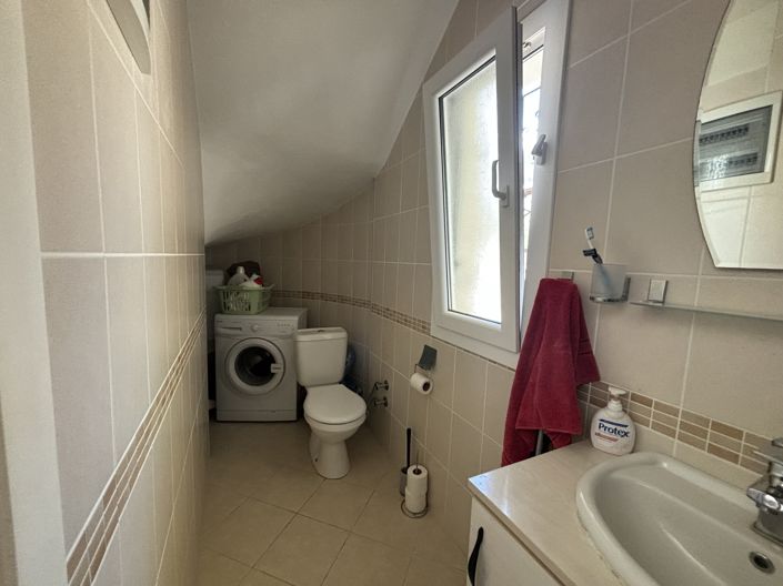 Image No.17-2 Bed Villa for sale