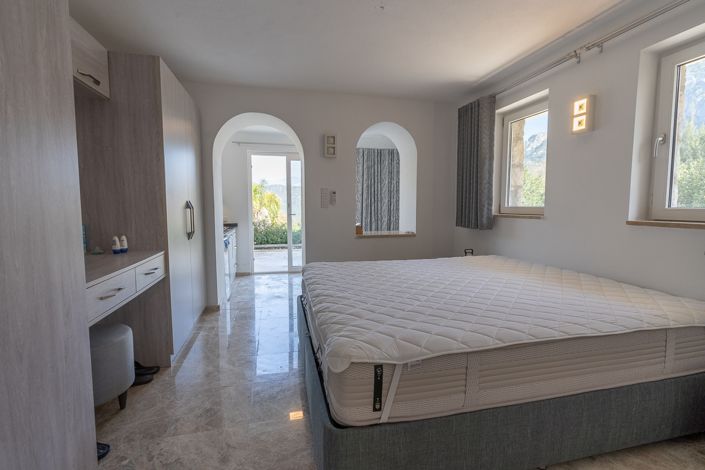 Image No.19-4 Bed Villa for sale