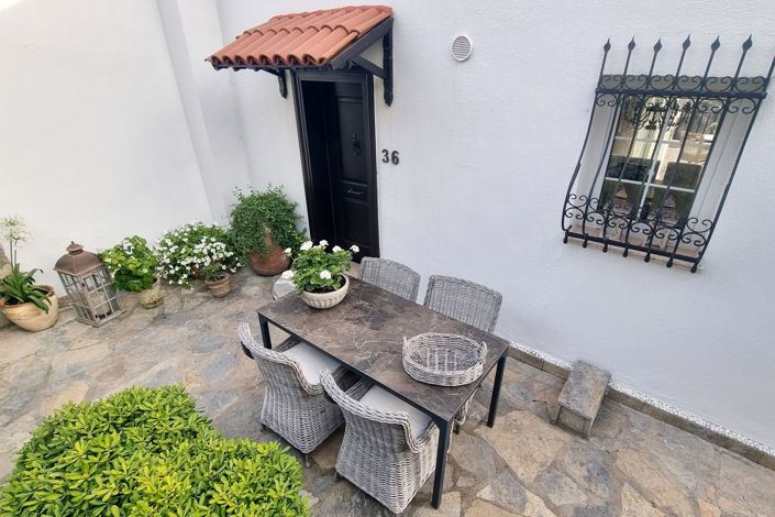 Image No.7-3 Bed Villa for sale