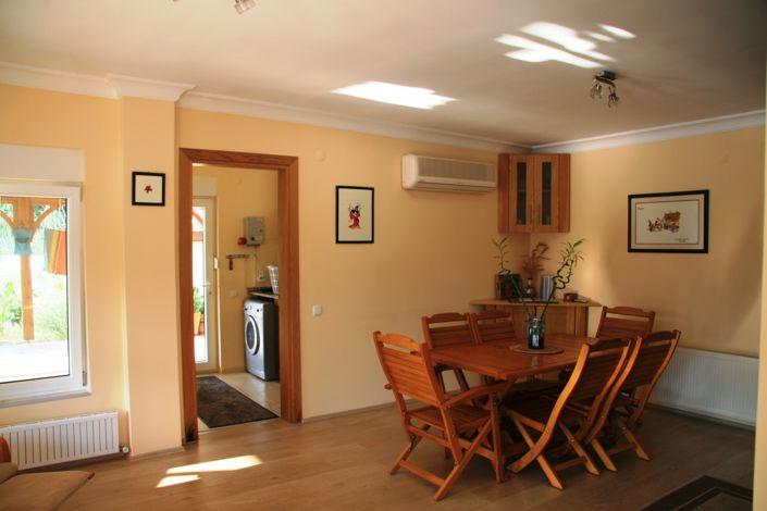 Image No.5-4 Bed Villa for sale