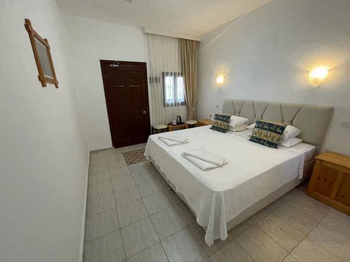 Image No.9-10 Bed Hotel for sale