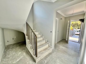 Modern Fethiye Villa For Sale In Uzumlu – Main entrance hallway