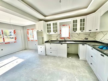 Modern Fethiye Villa For Sale In Uzumlu – Huge fully fitted modern kitchen