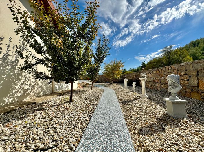 Image No.21-3 Bed Bungalow for sale