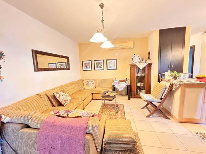 Image No.10-2 Bed Apartment for sale