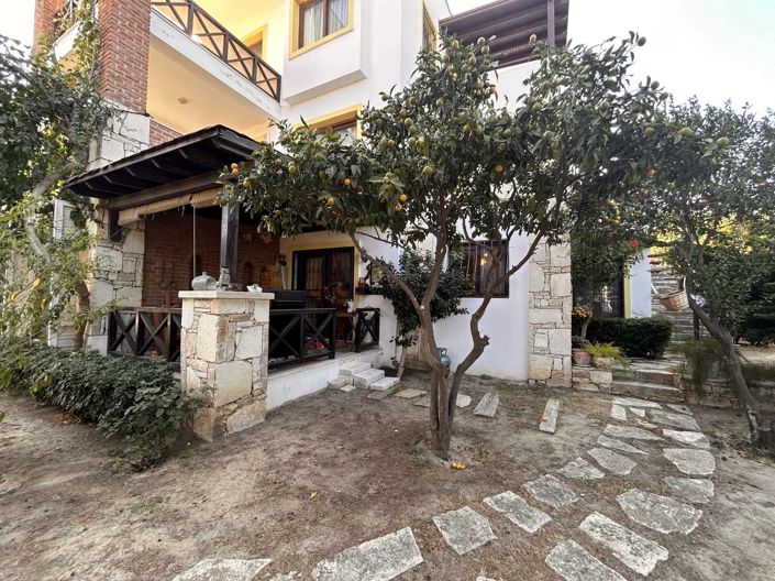 Image No.21-2 Bed Apartment for sale