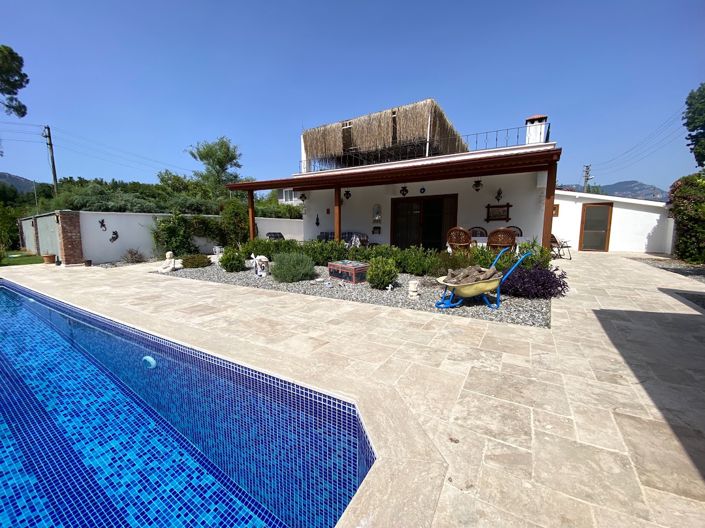 Image No.20-8 Bed Villa for sale