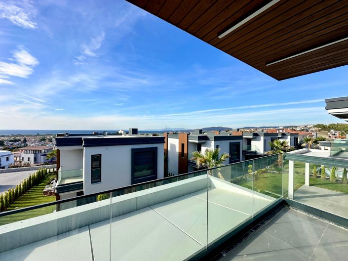 Image No.15-4 Bed Villa for sale