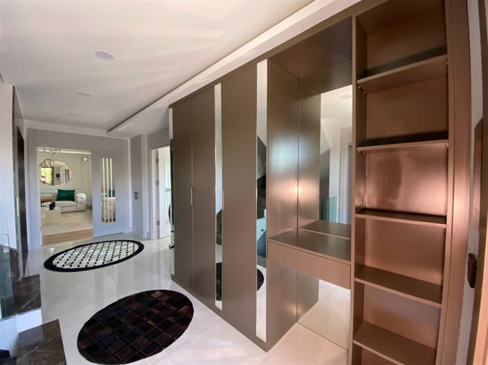 Image No.7-6 Bed Villa for sale