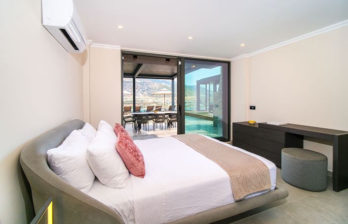 Image No.16-5 Bed Villa for sale