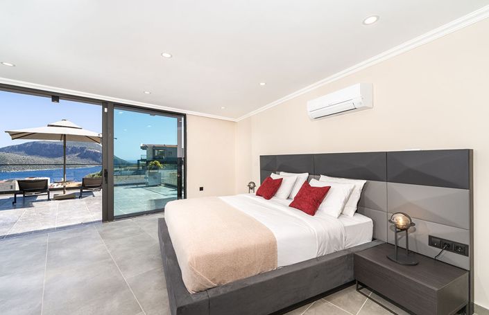 Image No.17-4 Bed Villa for sale