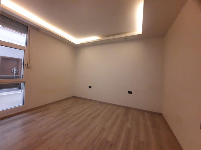 Image No.18-3 Bed Apartment for sale