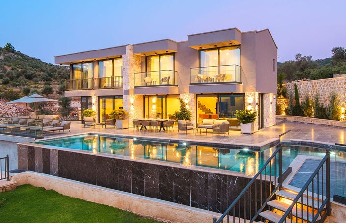 Image No.4-4 Bed Villa for sale