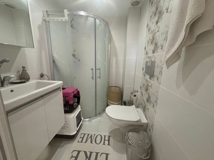 Image No.13-1 Bed Apartment for sale