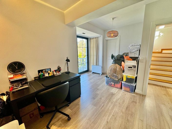 Image No.18-3 Bed Villa for sale