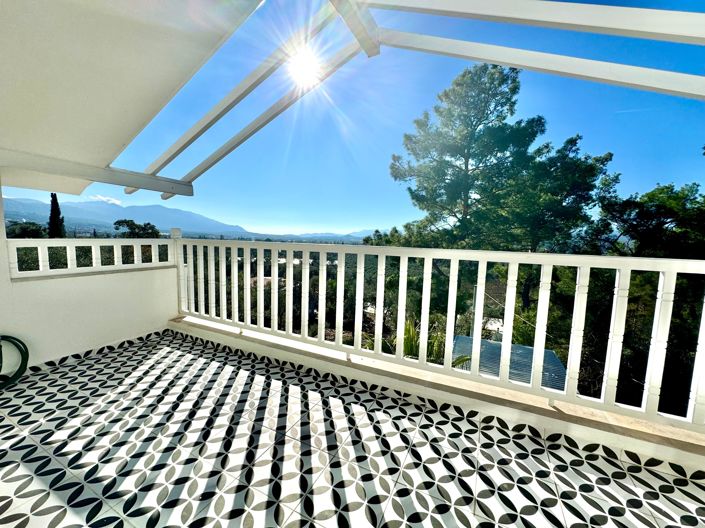 Image No.23-3 Bed Villa for sale