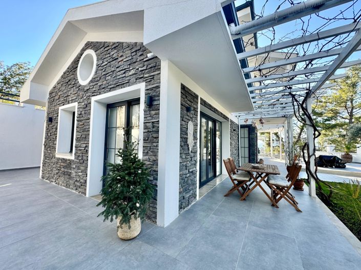 Image No.25-3 Bed Villa for sale