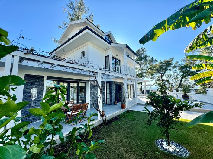 Image No.4-3 Bed Villa for sale