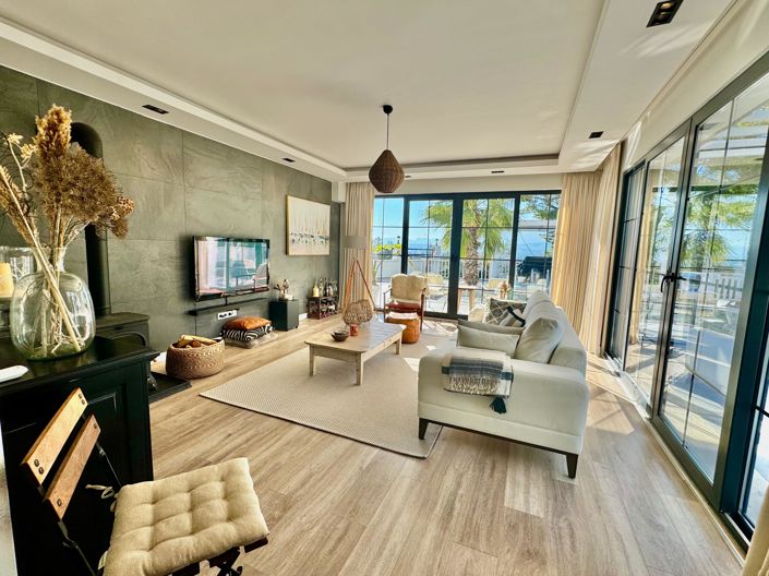 Image No.9-3 Bed Villa for sale