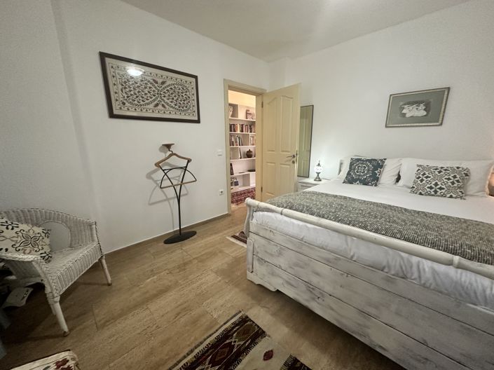 Image No.11-3 Bed Villa for sale