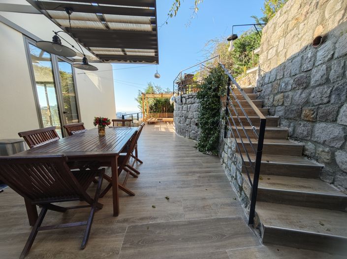 Image No.5-3 Bed Villa for sale