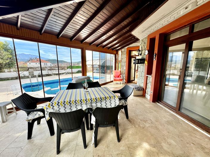 Image No.10-4 Bed Villa for sale