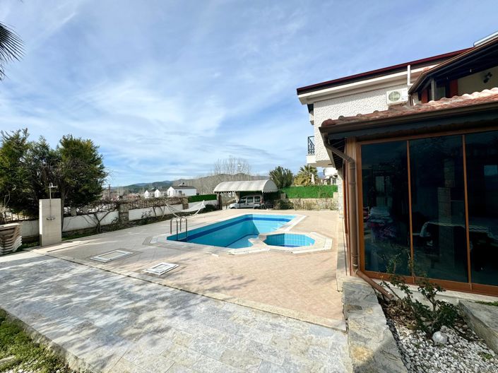 Image No.20-4 Bed Villa for sale