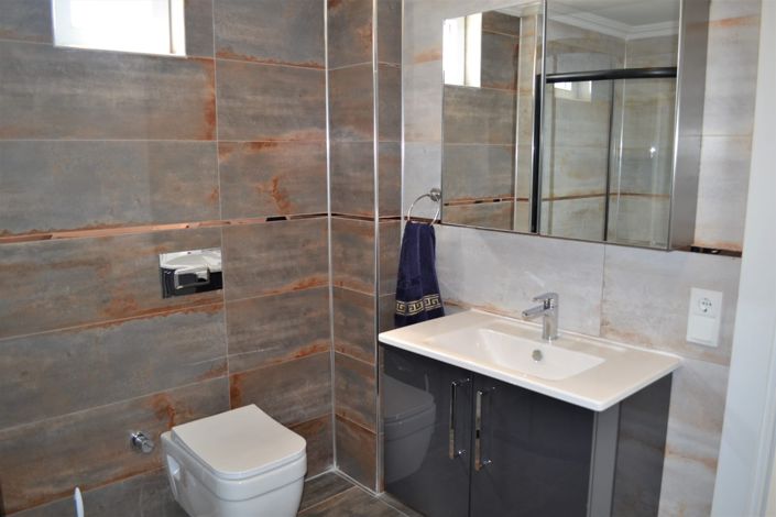 Image No.16-3 Bed Villa for sale