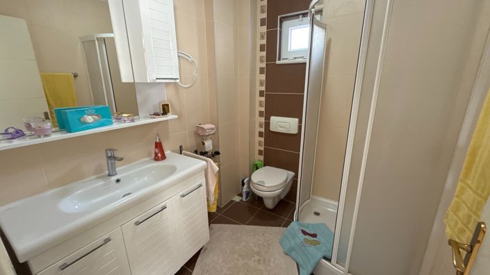 Image No.21-2 Bed Apartment for sale