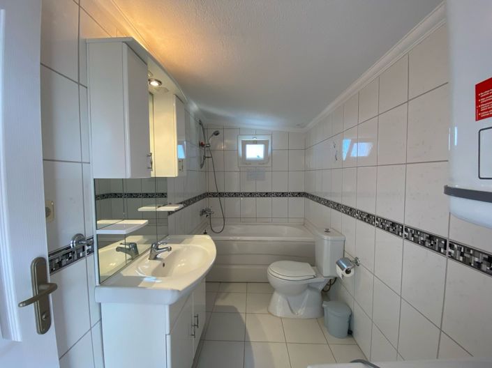 Image No.19-3 Bed Penthouse for sale