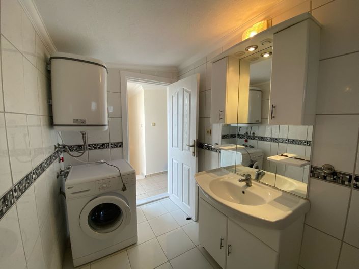 Image No.20-3 Bed Penthouse for sale