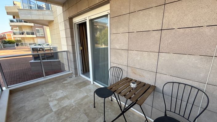 Image No.14-3 Bed Apartment for sale