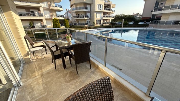 Image No.9-3 Bed Apartment for sale