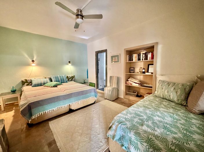 Image No.14-4 Bed Villa for sale