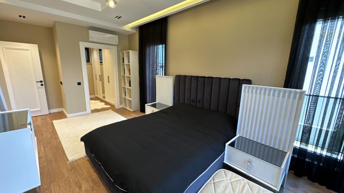 Image No.16-6 Bed Villa for sale