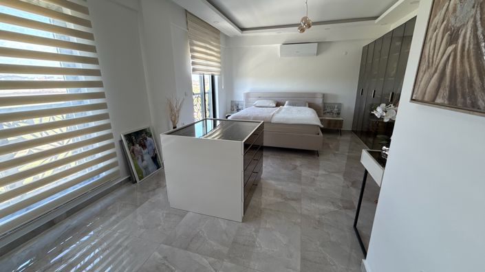 Image No.17-2 Bed Villa for sale